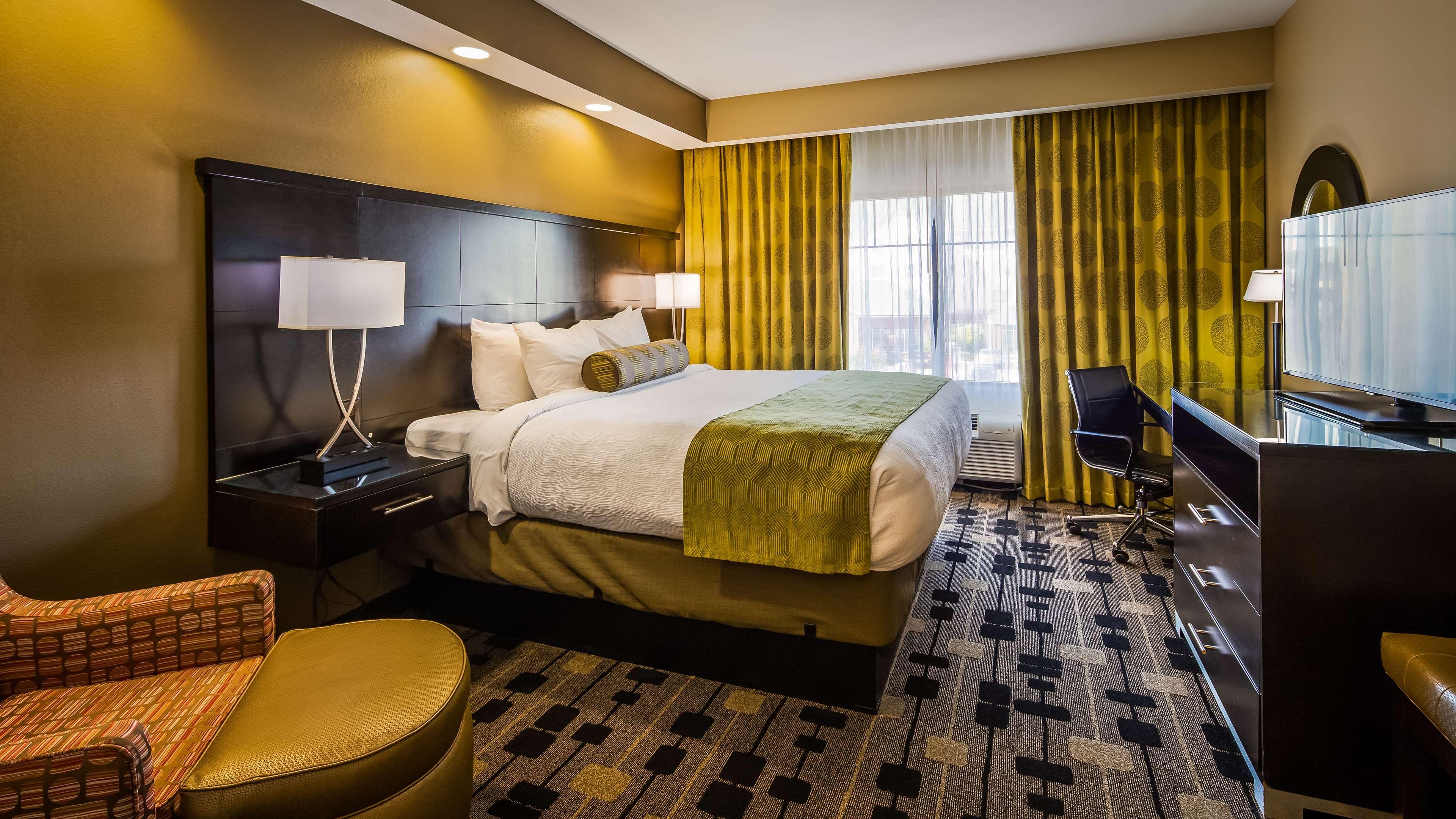 Best Western Plus University Inn Hattiesburg Esterno foto