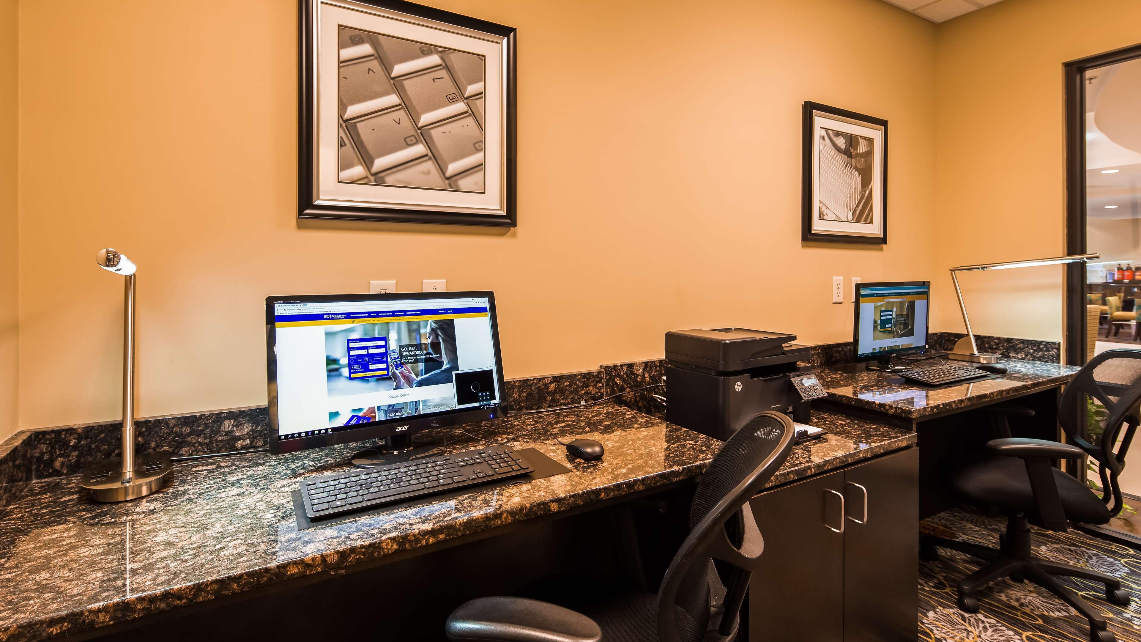 Best Western Plus University Inn Hattiesburg Esterno foto